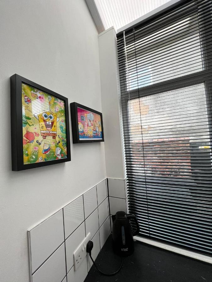 Вилла Nickelodeon House Great For Kids Блэкпул Экстерьер фото